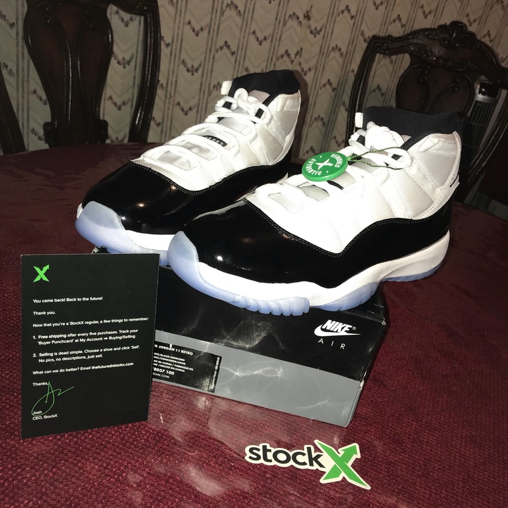 Jordan 11 “concord”